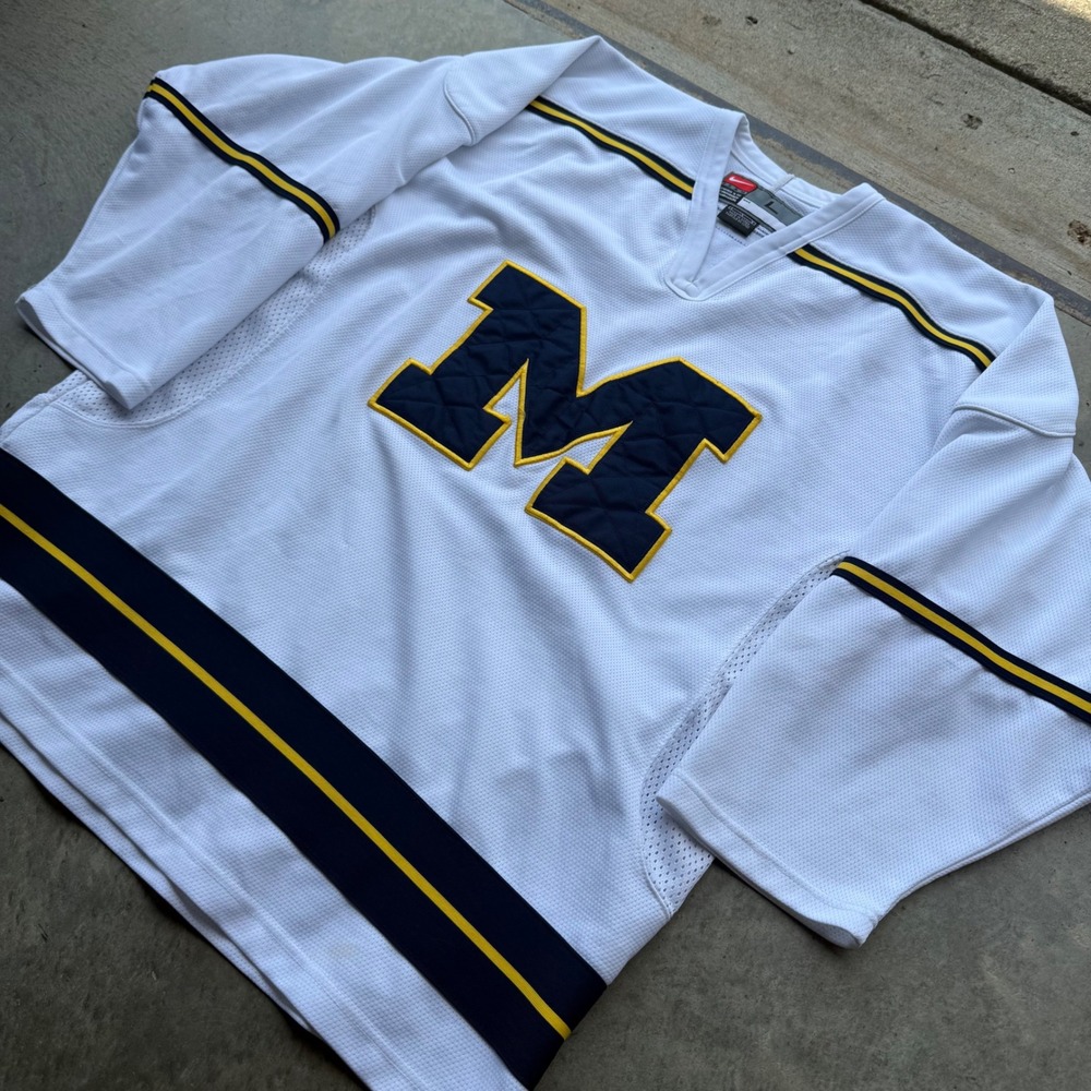 Vintage Nike Team Michigan Wolverines Hockey Jersey White Navy Maize Men Large - Picture 5 of 8